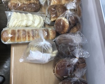 파리바게트 교대역점 빵 12묶음 후원