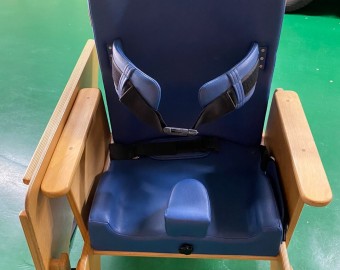 김금옥님 자세교정의자 후원